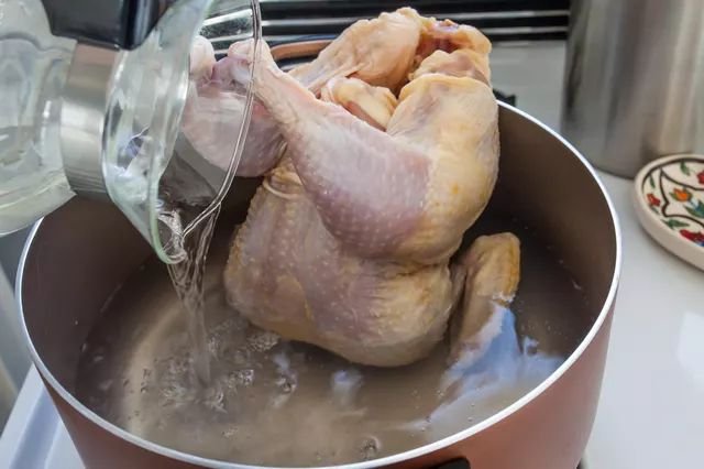 thuốc cho gà đá cựa sắt thuốc cho gà đá cựa sắt